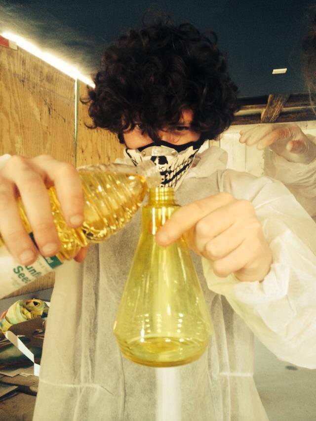 Tigersmilk decor, wearing the mask and protective gear © Don's Art