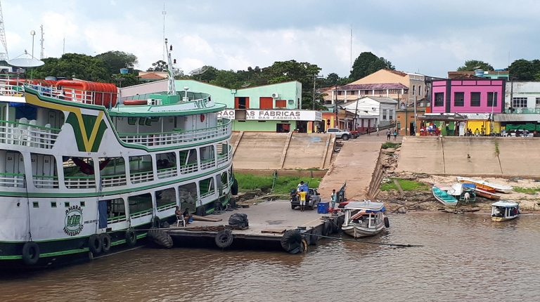 Boats of Brazil, Amazon River, river community. Copyright © Don's Art