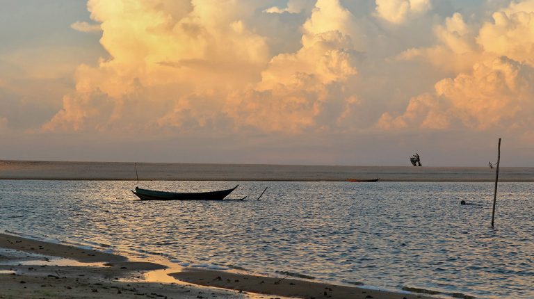 Boats of Brazil, Amazon River. Copyright © Don's Art